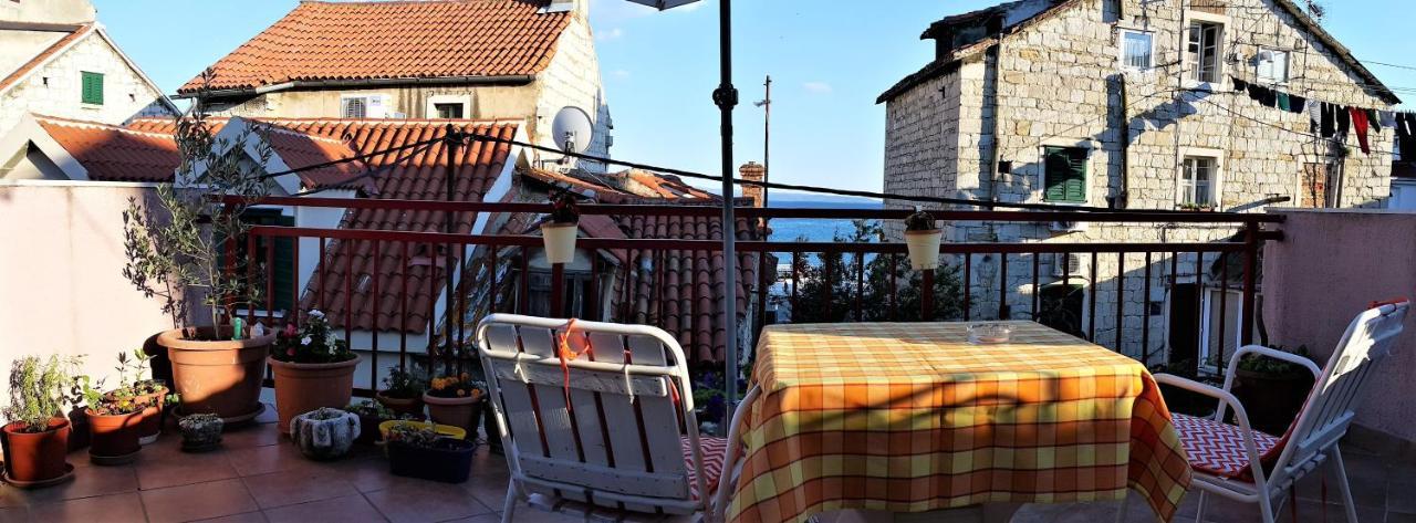 Bruno Split Centre Apartment And Room Екстер'єр фото
